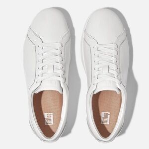 New Fitflop RALLY Leather Sneakers size 9
